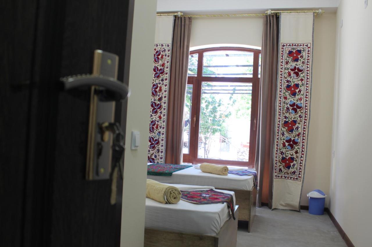 Riad Nur & Tours Nurota Bagian luar foto