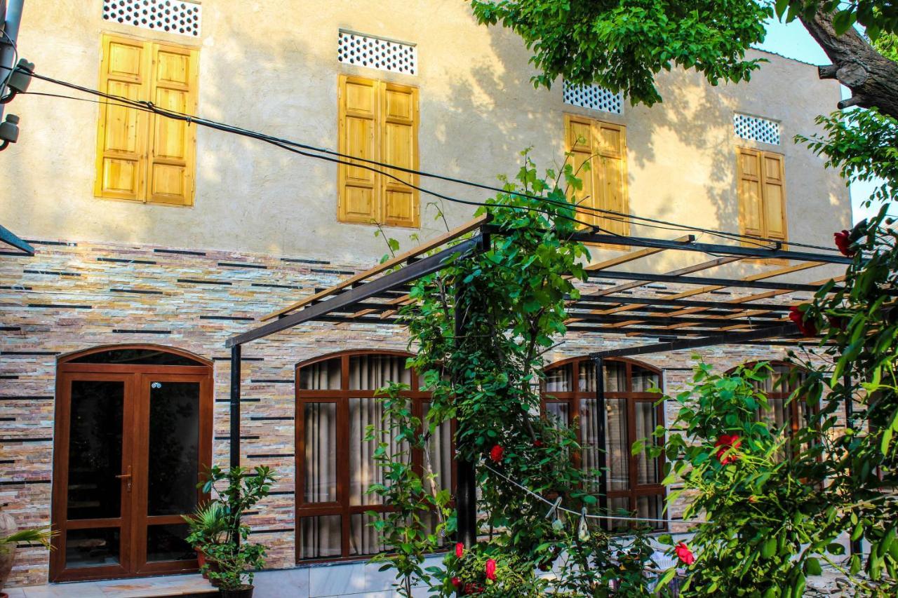 Riad Nur & Tours Nurota Bagian luar foto