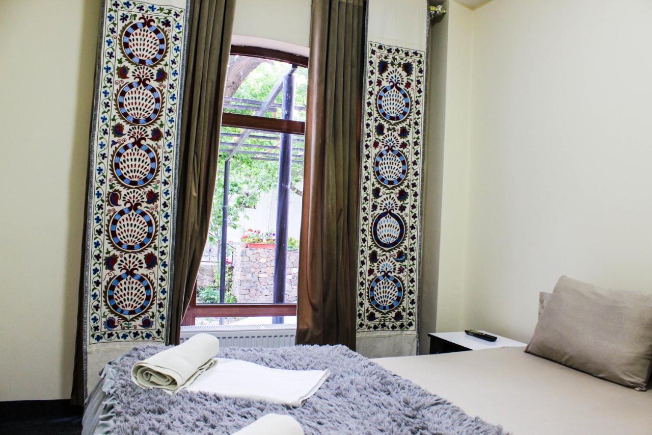 Riad Nur & Tours Nurota Bagian luar foto