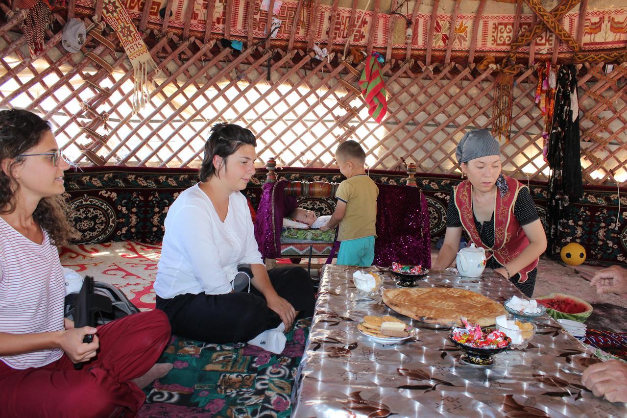 Riad Nur & Tours Nurota Bagian luar foto