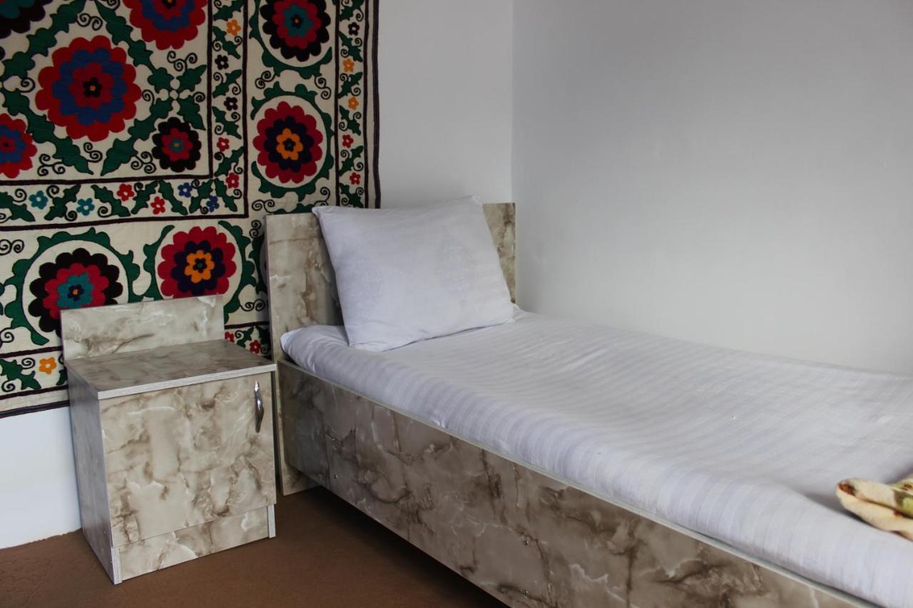Riad Nur & Tours Nurota Bagian luar foto